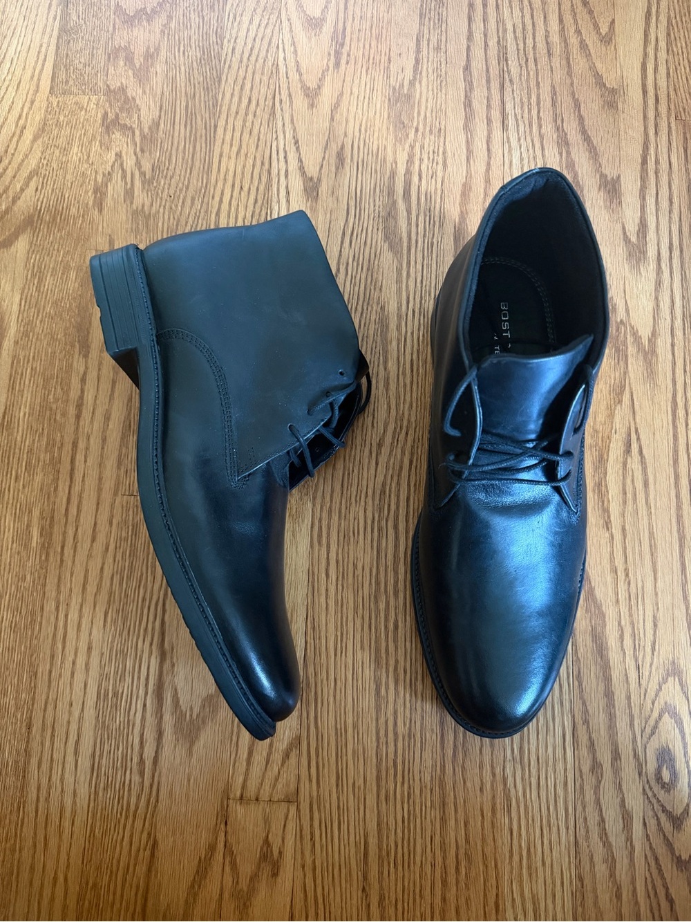 Bostonian Black Leather Men's Chukka Boots